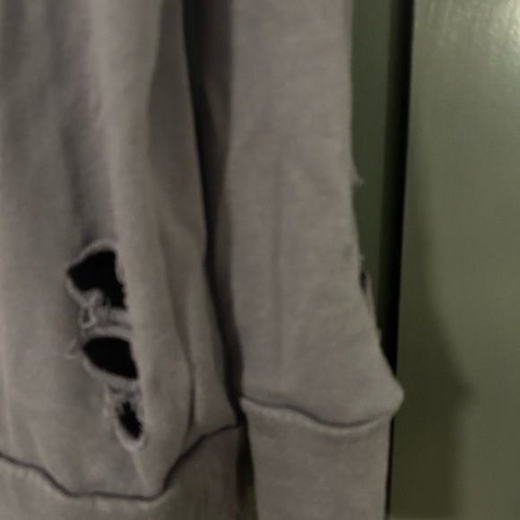 Mossimo sweatshirt, purple , sequined - Picture 2 of 7